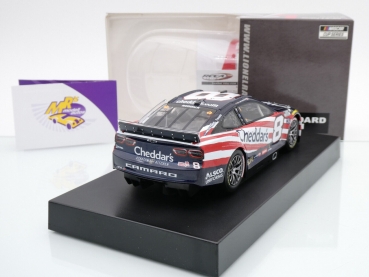 Preview: Lionel Racing CX82223SALTK # Chevrolet Camaro ZL1 NASCAR 2022 " Tyler Reddick - Cheddar's Scratch Kitchen Salutes / Patriotic " 1:24