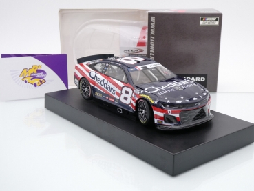Preview: Lionel Racing CX82223SALTK # Chevrolet Camaro ZL1 NASCAR 2022 " Tyler Reddick - Cheddar's Scratch Kitchen Salutes / Patriotic " 1:24