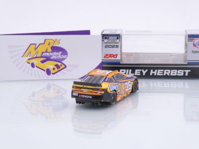 Preview: Lionel Racing C352565SNDRL # Toyota Camry NASCAR 2025 " Riley Herbst - Sunny D " 1:64
