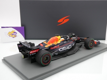 Preview: Spark 18S774 # Red Bull RB18 F1 Nr.1 Sieger Japan GP 2022 World Champion " Max Verstappen " 1:18