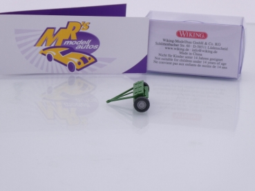 Preview: Wiking 0888 02 # Walzen-Düngestreuer Baujahr 1948-58 " dunkelgrün " 1:87