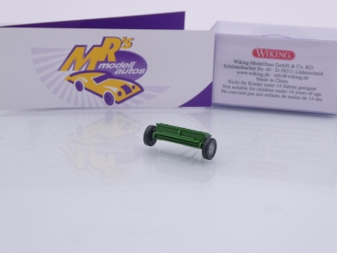 Preview: Wiking 0888 02 # Walzen-Düngestreuer Baujahr 1948-58 " dunkelgrün " 1:87