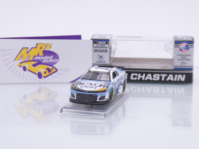 Lionel Racing CX12561BLFRZ # Chevrolet Camaro NASCAR 2025 " Ross Chastain - Busch Light Farming " 1:64