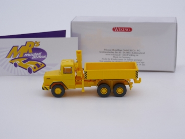 Preview: Wiking 0504 04 # Magirus Deutz Eckhauber Schwerlastzugmaschine in " gelb " 1:87