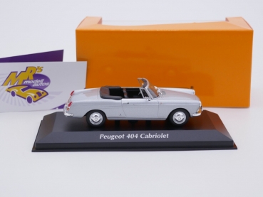 Preview: Maxichamps 940112930 # Peugeot 404 Cabriolet Baujahr 1962 " silber " 1:43