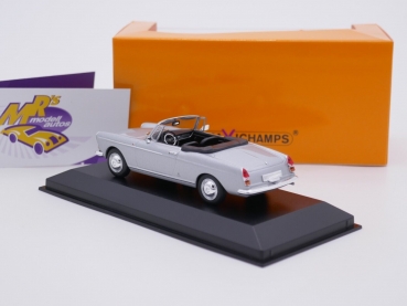 Preview: Maxichamps 940112930 # Peugeot 404 Cabriolet Baujahr 1962 " silber " 1:43