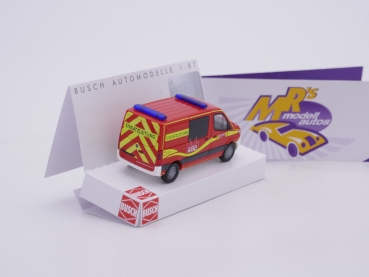 Preview: Busch 53456 # Mercedes-Benz Sprinter Halbbus rot-gelb-weiß Feuerwehr Mainz 1:87