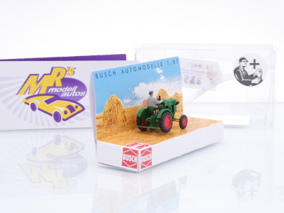 Preview: Busch 54101 # Deutz F1M 414 Traktor mit Bauer " dunkelgrün " 1:87