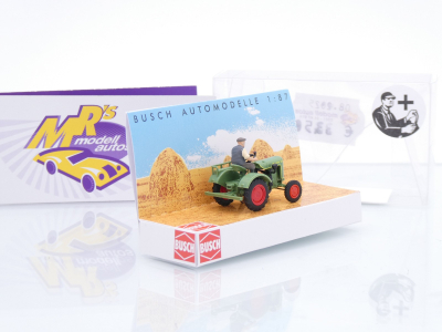 Preview: Busch 54151 # Fendt F15 Dieselross Traktor mit Bauer " grasgrün-gelb " 1:87