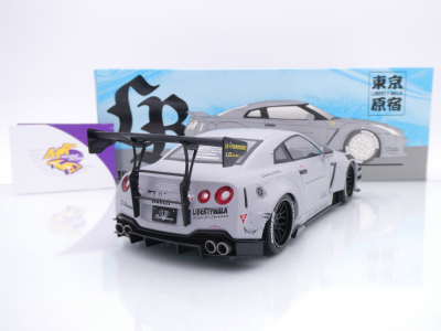 Preview: Solido S1805821 # Nissan Skyline GT-R (R35) LBWK  2024 mattgrau " mit Figur " 1:18