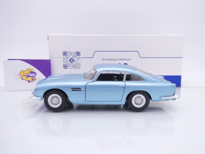 Preview: Solido S1807104 # Aston Martin DB5 Coupe Baujahr 1964 " hellblaumetallic " 1:18