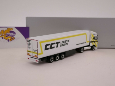 Preview: Herpa 947534 # Iveco S-Way LNG Kühlkoffer-Sattelzug " CCT Logistik Gruppe " 1:87