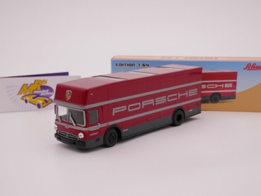 Preview: Schuco 20261 # Mercedes Benz Renntransporter rot " PORSCHE Motorsport " 1:64