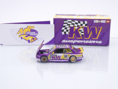 TSM MINI GT KHMG194 # BMW M3 E30 #95 " Kaido House - KW Suspensions V1 " 1:64