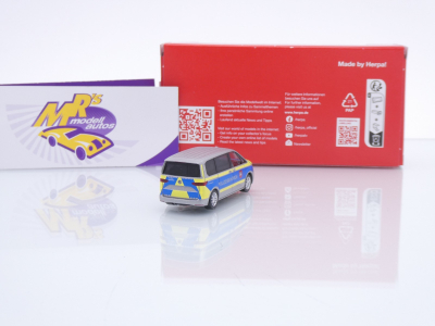 Preview: Herpa 098625 # Volkswagen VW T7 Multivan " Polizeibehörde Plauen Sachsen " 1:87