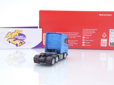 Preview: Herpa 318983-002 # DAF XG 3-achs 6x2 Zugmaschine " Lichtblau " 1:87