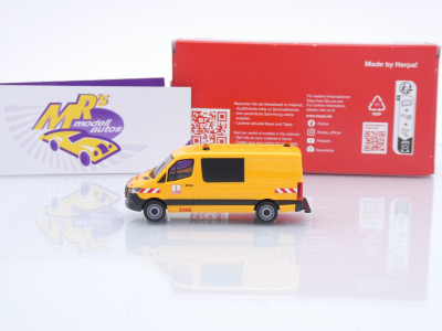 Preview: Herpa 098663 # Mercedes-Benz Sprinter 18 Halbbus FD " Max Bögl " 1:87