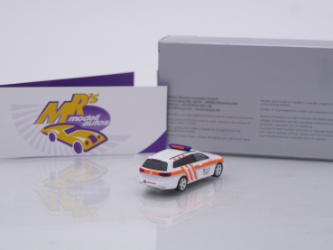Preview: Herpa 952842 # Volkswagen Passat Variant Einsatzfahrzeug " Johanniter Hamburg " 1:87