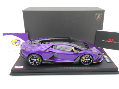 Preview: MR Collection LAMBO058SE9 # Lamborghini Revuelto Baujahr 2023 " Viola Pasifae " 1:18