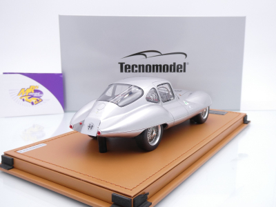 Preview: Tecnomodel TM18-329C # Alfa Romeo C52 Disco Volante Coupe Baujahr 1953 " silbermetallic " 1:18