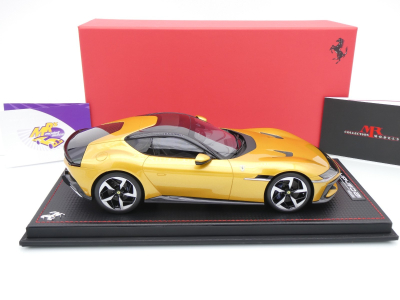 Preview: MR Collection FE043E # Ferrari 12 Cilindri V12 Baujahr 2024 " Giallo Montecarlo " 1:18