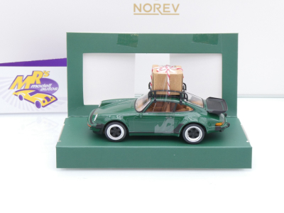 Preview: Norev 750070 # Porsche 911 (930) Turbo Baujahr 1978 dunkelgrün " Christmas Edition " 1:43