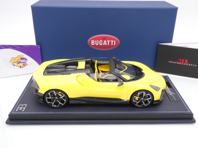 Preview: MR Collection BUG015B # Bugatti W16 Mistral Cabrio Baujahr 2023 " gelbmetallic-carbon ( Yellow Metallic ) " 1:18