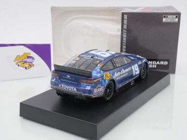 Preview: Lionel Racing C192223AOIMT # Toyota Camry NASCAR 2022 " Martin Truex Jr. - Auto-Owners Insurance " 1:24