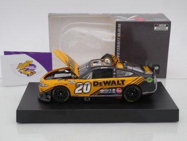 Lionel Racing C202223DWLCD # Toyota Camry NASCAR 2022 " Christopher Bell - DeWalt " 1:24