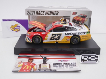 Lionel Racing W232123MCDDXJ # Toyota Camry NASCAR 2021 " Bubba Wallace - McDonald's Talladega Fall Race Winner " 1:24