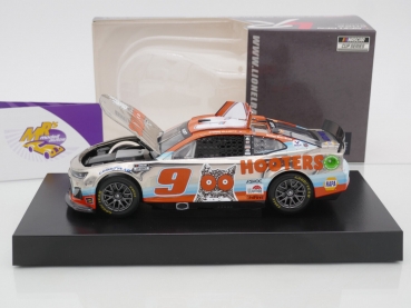 Preview: Lionel Racing CX92223HOOCLCL # Chevrolet Camaro ZL1 NASCAR 2022 " Chase Elliott - Hooters " 1:24 Color Chrome Edition