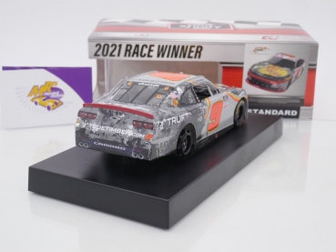 Preview: Lionel Racing WX92123BPSNGF # Chevrolet Camaro NASCAR Xfinity 2021 " Noah Gragson - Bass Pro Shops TrueTimber / Black Rifle Coffee Martinsville Fall Race Winner " 1:24