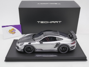 Preview: GT Spirit 091.992.118.002 # Porsche 911 (992) GT Street R Baujahr 2021 " GT-silber / carbon " 1:18