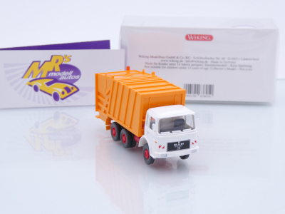 Preview: Wiking 0638 05 # MAN Pressmüllwagen Baujahr 1967-72 " weiß-kommunalorange " 1:87