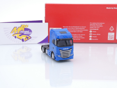 Preview: Herpa 317122-003 # Iveco S-Way 6x2 3-achs Zugmaschine " verkehrsblau " 1:87