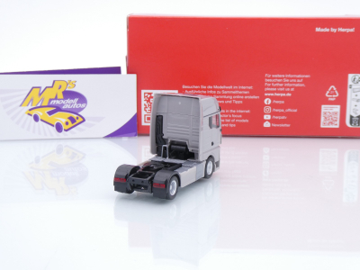 Preview: Herpa 315876-003 # MAN TGX GX 2-achs Zugmaschine " platingrau " 1:87