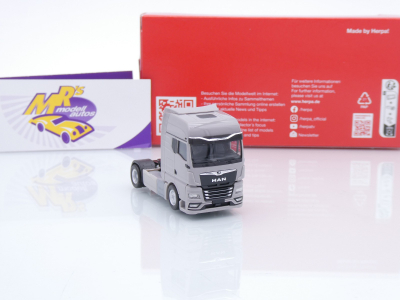 Preview: Herpa 315876-003 # MAN TGX GX 2-achs Zugmaschine " platingrau " 1:87