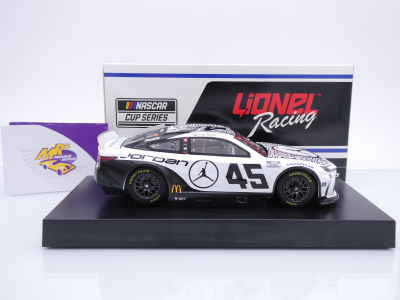 Preview: Lionel Racing C452423JOWTK # Toyota Camry NASCAR 2024 " Tyler Reddick - Jordan Brand White " 1:24