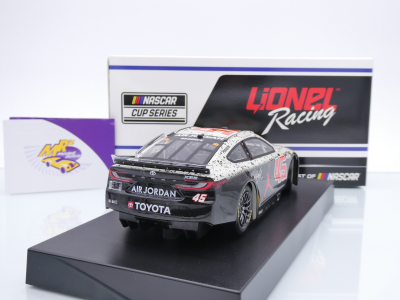 Preview: Lionel Racing C452423JORTK # Toyota Camry NASCAR 2024 " Tyler Reddick - Jordan Brand Flight " 1:24