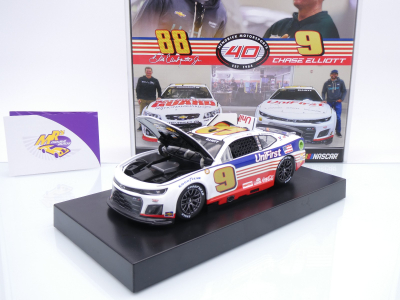 Preview: Lionel Racing CXX2423ETB2PK # Chevrolet Camaro / SS NASCAR 2024 " Chase Elliott / Dale Jr. - National Guard / UniFirst Throwback 2 Car Set " 1:24