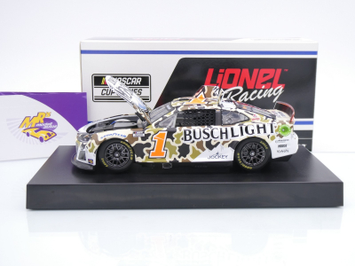 Lionel Racing CX12423BLMRZ # Chevrolet Camaro NASCAR 2024 " Ross Chastain - Busch Light Camo " 1:24