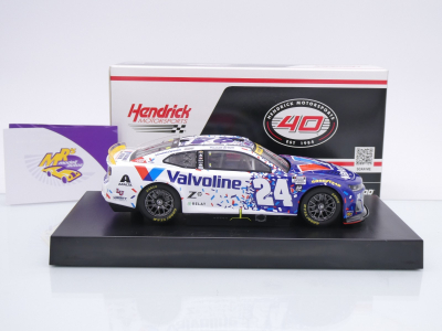 Preview: Lionel Racing C242423VSPWB # Chevrolet Camaro NASCAR 2024 " William Byron - Valvoline Special " 1:24