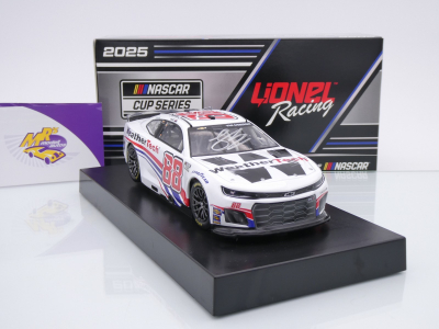Lionel Racing C882523WRTSVAUT # Chevrolet Camaro NASCAR 2025 " Shane van Gisbergen - WeatherTech " 1:24 mit Autogramm