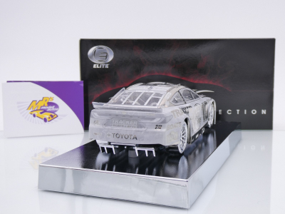 Preview: Lionel Racing C192422BPSMTICON # Toyota Camry NASCAR 2024 " Martin Truex Jr. - Bass Pro Shops ICON " 1:24