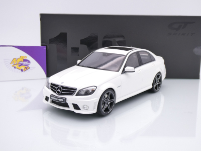 GT Spirit GT928 # Mercedes-Benz C63 AMG Limousine Baujahr 2007 " weißmetallic " 1:18