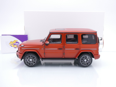 Preview: Norev 183033 # Mercedes-Benz G-Klasse Baujahr 2024 " Kupfermattorangemetallic " 1:18