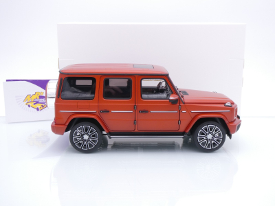 Preview: Norev 183033 # Mercedes-Benz G-Klasse Baujahr 2024 " Kupfermattorangemetallic " 1:18