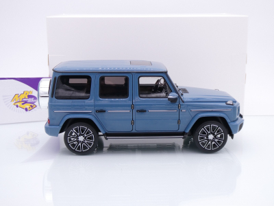 Preview: Norev 183034 # Mercedes-Benz G-Klasse Baujahr 2024 " Vintageblau " 1:18
