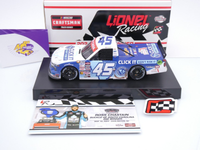 Preview: Lionel Racing W452424BSCRZL # Chevrolet Silverado NASCAR Truck 2024 " Ross Chastain - Buckle Up South Carolina Darlington Race Winner " 1:24