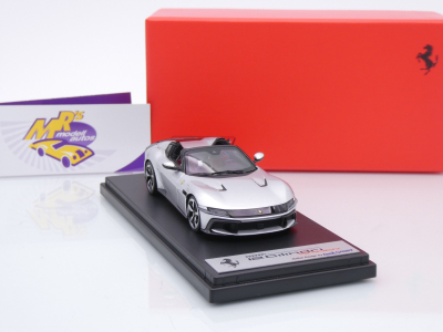 Preview: Look Smart LS556I # Ferrari 12 Cilindri V12 Spider Baujahr 2024 " Argento " 1:43